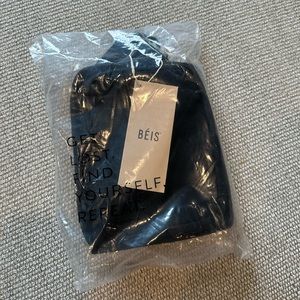 The sport sling BRAND NEW